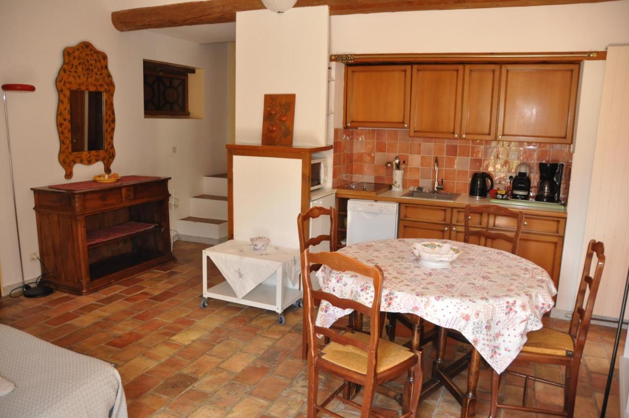 Le Jas Du Colombier Villa Moustiers-Sainte-Marie Exteriör bild