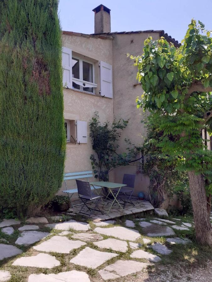 Le Jas Du Colombier Villa Moustiers-Sainte-Marie Exteriör bild