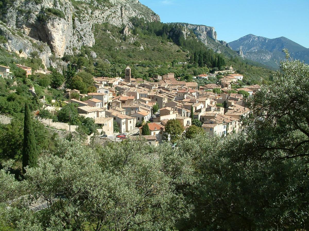 Le Jas Du Colombier Villa Moustiers-Sainte-Marie Exteriör bild