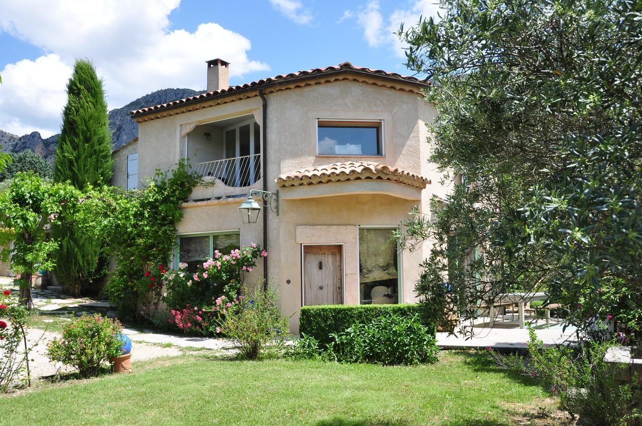 Le Jas Du Colombier Villa Moustiers-Sainte-Marie Exteriör bild
